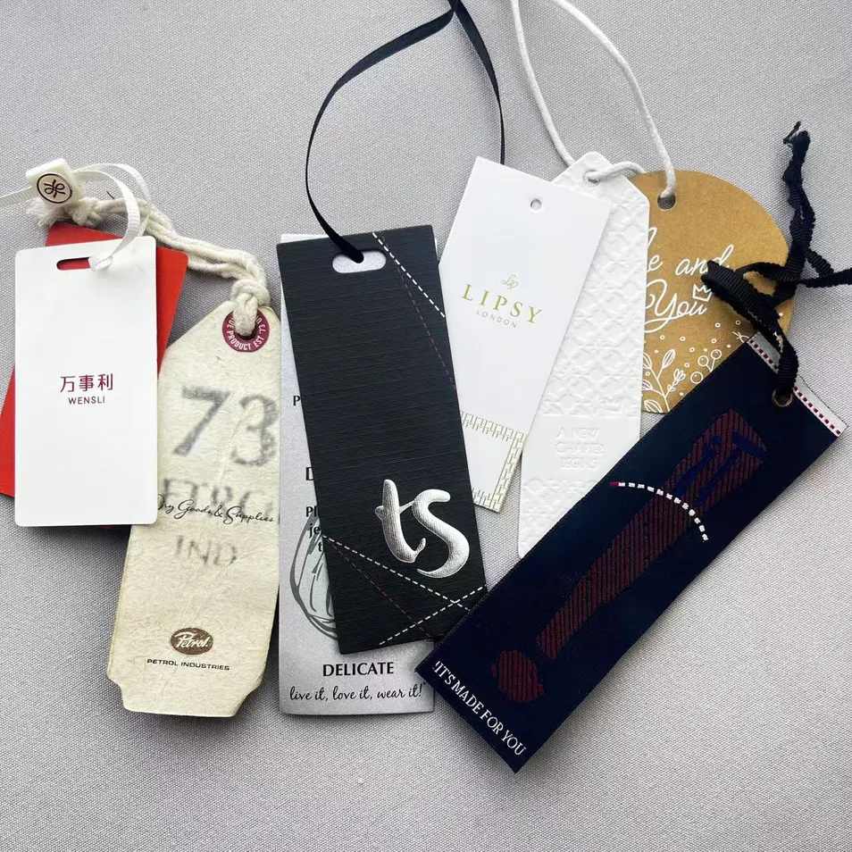 Garment Accessories Custom Logo Label Black Cardboard Foil Touch-Sensitive Film + UV Paper Hang Tag for Clothing