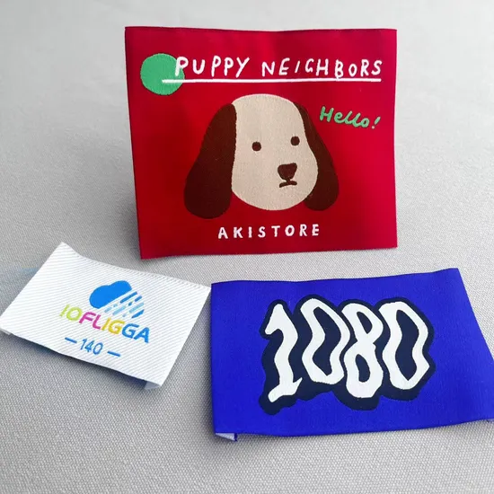 Custom ODM OEM Sewed Luxury Soft Satin Private Clothing Woven Label T-Shirt Garment Main/Neck Label Tags